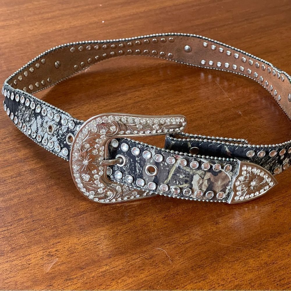 Blazin Roxx Mossy Oak Breakup Camo Leather Belt Size Small 38” end to end - Picture 2 of 13